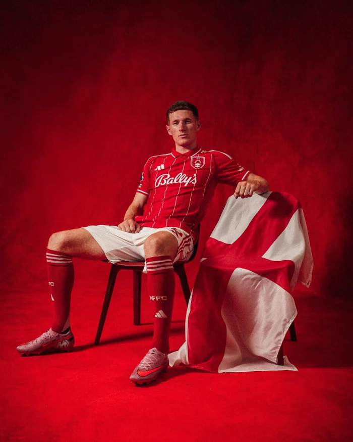 曼联曼城争夺安德森 1.3亿转会费成最大障碍